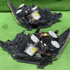 デリカ　D5 ヘッドライト　インナーブラック　イカリングの画像