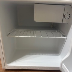 【3/2 15時以降取りに来ていただける方】45L冷蔵庫の画像