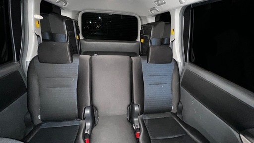 Toyota Voxy ZS 平成21年式 16.6万km 車