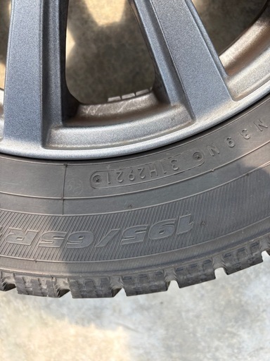 195/65R15 スタッドレスタイヤ アルミホイール付き4本セット