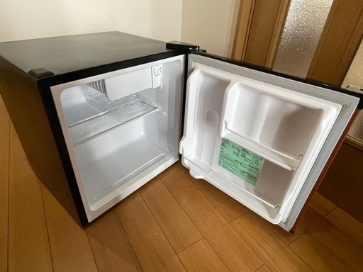 【美品】1ドア冷蔵庫　46L 2024年製