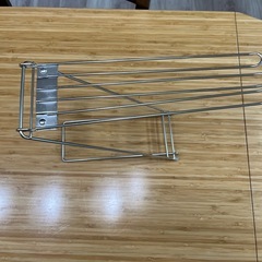 中古　ニトリかな？　卓上　布巾かけ　折り畳めますの画像