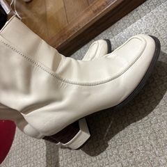 パンプス　M　２３.5センチの画像