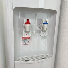 【新品定価16万円】　浄水サーバーの画像