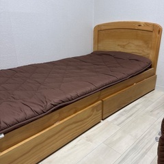 1x2mシングルベッド引き出し付きの画像