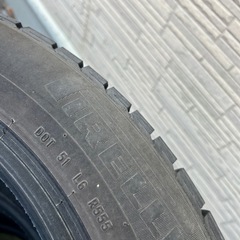 ピレリ　スタッドレスタイヤの画像