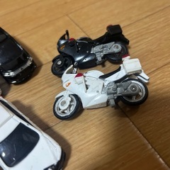 トミカ　パトカー救急車白バイセット　13台の画像