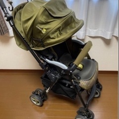 combi 
A型ベビーカーの画像