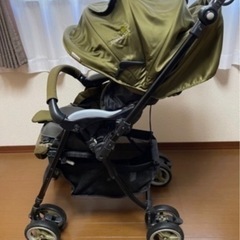 combi 
A型ベビーカーの画像