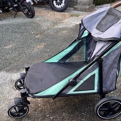 Totoro ball ペットカート大型犬 用カートの画像