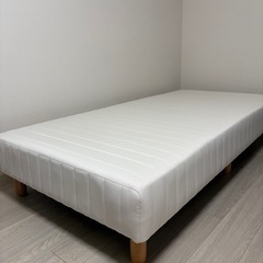 シングルベッドの画像