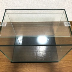 30センチ幅 水槽 差し上げます。の画像