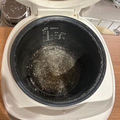 炊飯器の画像
