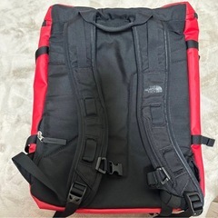THE NORTH FACE レッド バックパックの画像