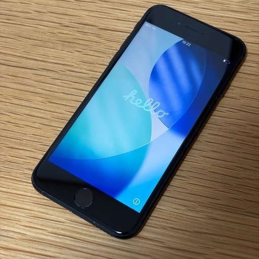 iPhone SE 第三世代　64gbSIMフリー