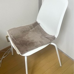 テーブル＋チェアセットの画像