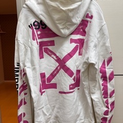 メンズパーカーの画像