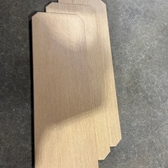 美品　近隣配送可　スチールラック　棚板付の画像