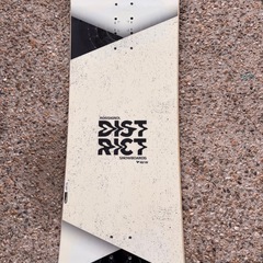 ROSSIGNOL DISTRICT 161 スノーボード板　黒白の画像