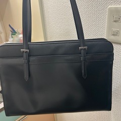 リクルートバックの画像