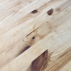 ダイニングテーブルの画像