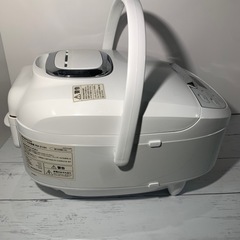 炊飯器の画像