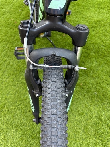 マウンテンバイク　SCOTT 24インチ