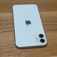 Apple iPhone11 64GB ホワイト SIMフリーの画像