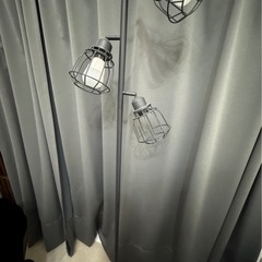 フロアランプの画像