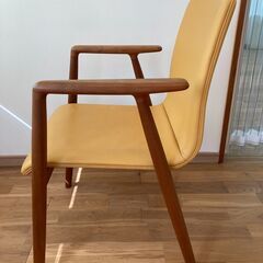 宮崎椅子　GINA　イエローレザー　①の画像