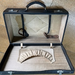 レトロ　アタッシュケース　革製品　の画像