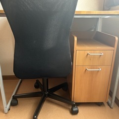 学習机4点セット（デスク、ランドセルラック、デスクチェア、卓上ライト）の画像