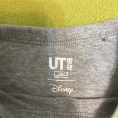 UNIQLOTシャツ　100cm  ミッキーの画像