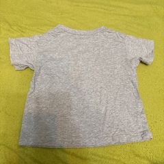 UNIQLOTシャツ　100cm  ミッキーの画像