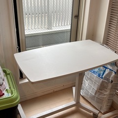 サイドテーブル 差し上げますの画像