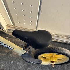 ストライダー キックバイク 12インチの画像