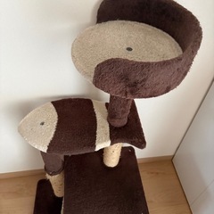キャットタワーの画像