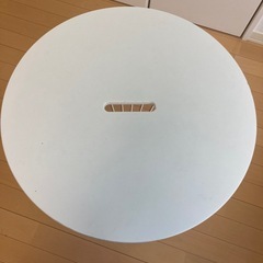 IKEAローテブルの画像