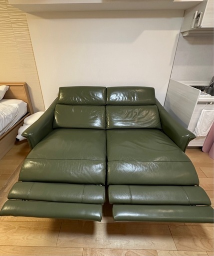 【美品】IDCオオツカ本革電動リクライニングソファ 定価415,000円！

