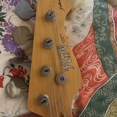 フジゲン　エレキベースの画像