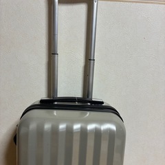 キャリーバックの画像