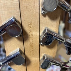 Warwick 5弦エレキベースの画像