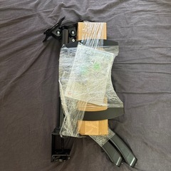 SHOPPINGALL 【画面を好きな位置に置ける】【画面が見やすい】 モニターアーム ノートパソコン アーム 2画面 ディスプレイアーム デュアル ガス スプリング 【32インチ対応 耐荷重0～8kg×2】 グロメット式＆クランプ式 VESA対応 日本語説明書・動画付 ショッピングオール 【画面が見やすいから、作業効率アップ・机スッキリ・スペース確保】の画像