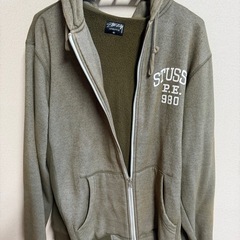 ステューシーパーカー、トレーナー3枚の画像