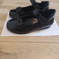 卒業式・入学式・発表会用パンプスの画像