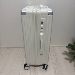 キャリーケースの画像