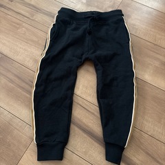 ネクストベビー セットアップ 104センチの画像