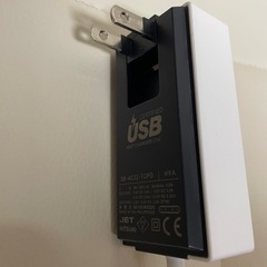 SoftBank ソフトバンク ACアダプタ Type-C 急速充電器の画像