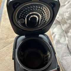 高性能炊飯器5合の画像