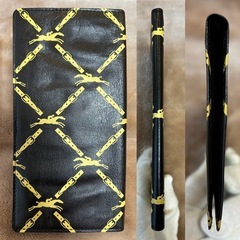 ロンシャンLONGCHAMPロングウォレット フラップ式二つ折り長財布 二つ折り財布 折財布 さいふ サイフ小銭入れなしダークブラウン焦げ茶色ブラック黒色ホース柄フランス製ユニセックス男女兼用メンズmen男性用紳士レディースLADYS女性用ウィメンズwomenの画像